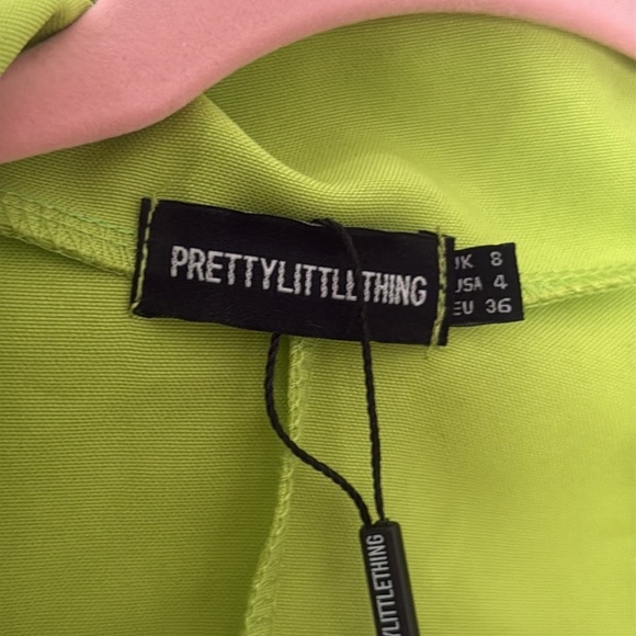 PrettyLittleThing Women's Lime Green Cropped Blazer size 4/small - Picture 2 of 4